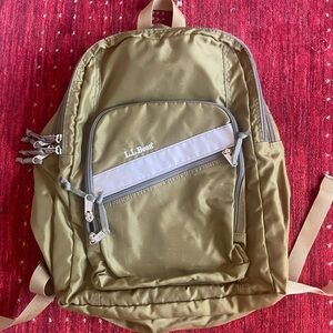 Vintage 90s L.L. Bean deluxe backpack